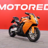 KTM - RC - 8  // Juuri Huollettu! / Suomi-pyörä / Akrapovic putkisto / Brembo jarrut / Huoltokirja // - Moottoripyörä