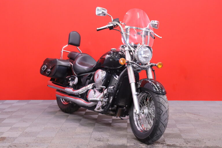 Kawasaki - VN - 900 Classic // Juuri saapunut! / Suomi-pyörä / Hieno! / 2x  Laukut / Sissy // - Moottoripyörä