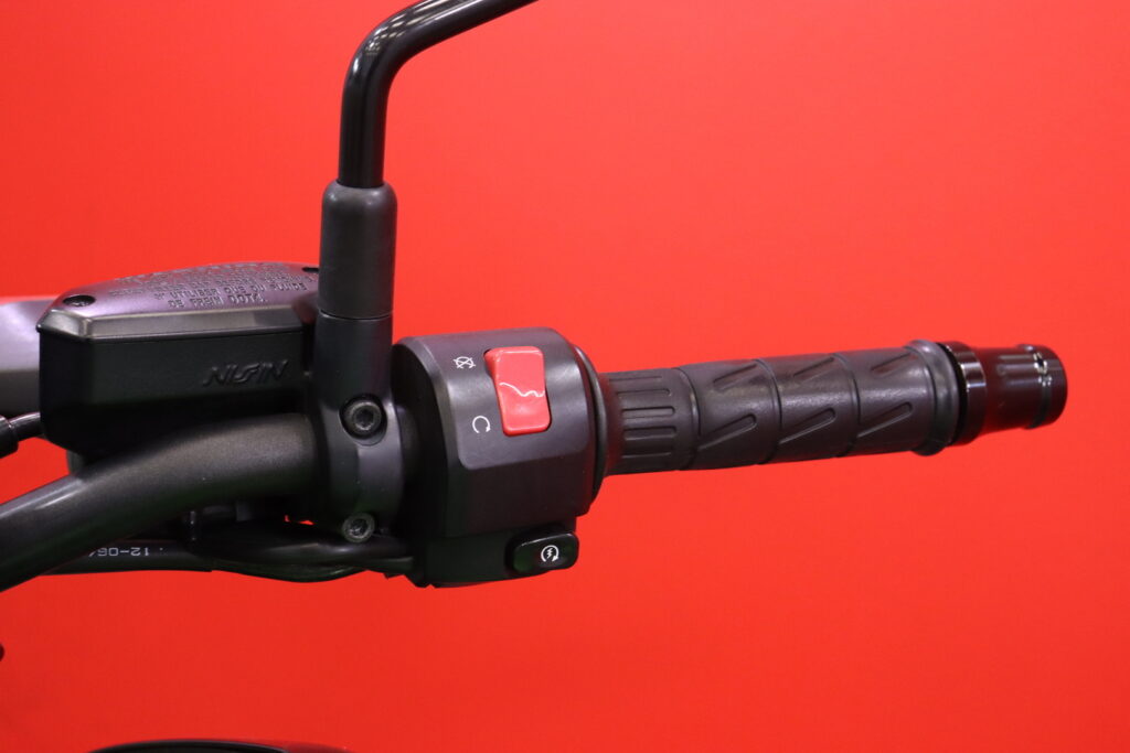 tuotekuva-Kawasaki-Z-60-AJV-2026-02-20-161652-15 tuotekuva-Kawasaki-Z-60-AJV-2026-02-20-161652-15