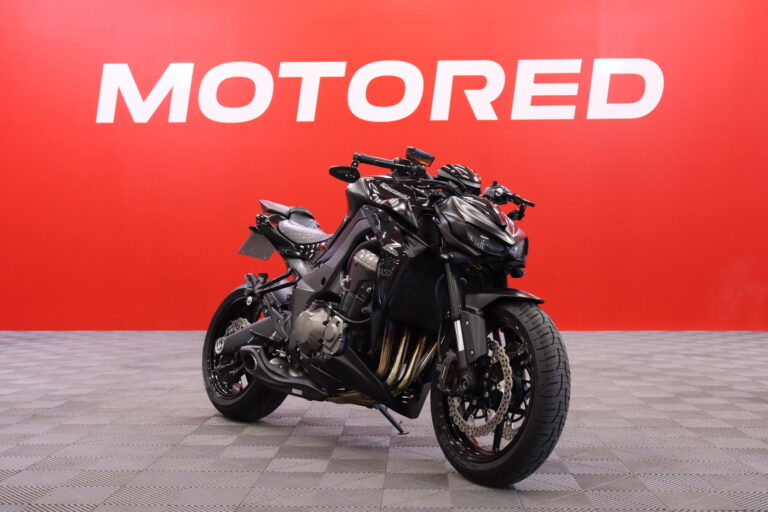 Kawasaki - Z - 1000 // CS Racing / Tangonpääpeilit / Huoltokirja / Suomi-Pyörä // - Moottoripyörä