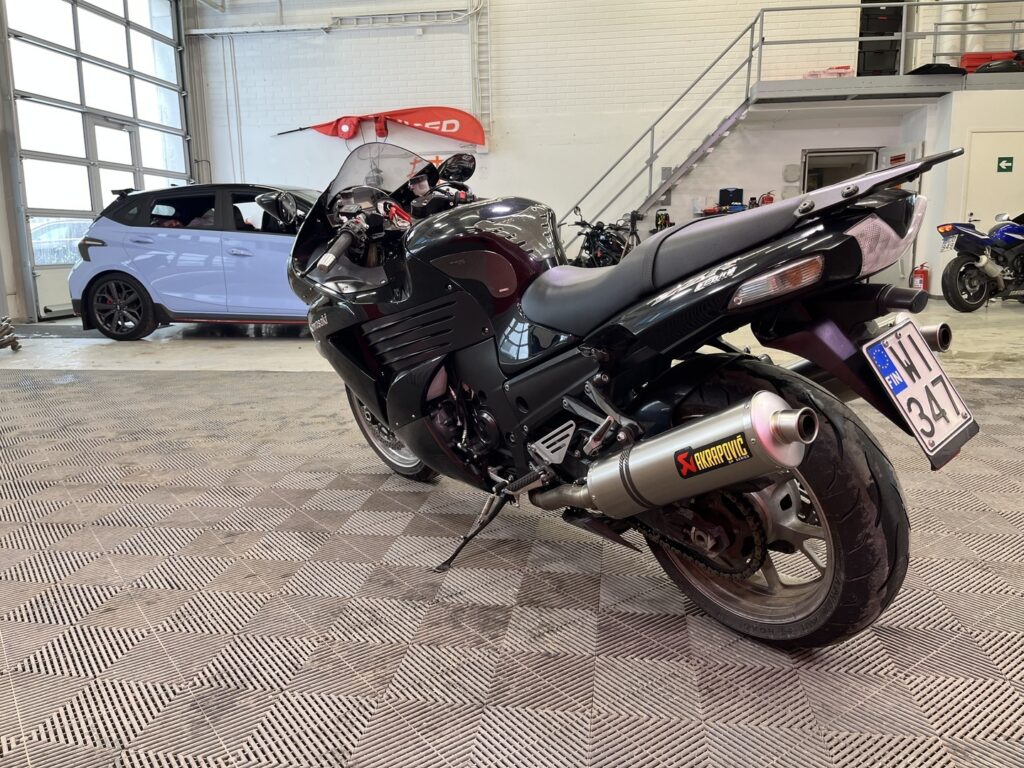 Kawasaki - ZZR - 1400 // Juuri saapunut! // Kawasaki - ZZR - 1400 // Juuri saapunut! // - Moottoripyörä