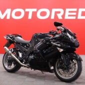Kawasaki - ZZR - 1400 // Suomi-pyörä / Huoltokirja / Supercorsa-renkaat // - Moottoripyörä