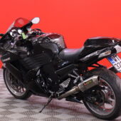 Kawasaki - ZZR - 1400 // Suomi-pyörä / Huoltokirja / Supercorsa-renkaat // - Moottoripyörä