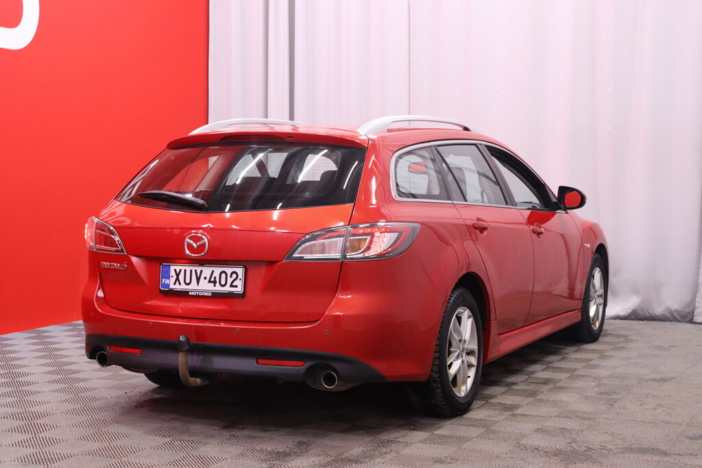 Mazda - 6 - Sport Wagon 2,0 Touring Business // Suomi-Auto / Vakionopeudensäädin / Vetokoukku / Kahdet renkaat // Mazda - 6 - Sport Wagon 2,0 Touring Business // Suomi-Auto / Vakionopeudensäädin / Vetokoukku / Kahdet renkaat // - Farmari