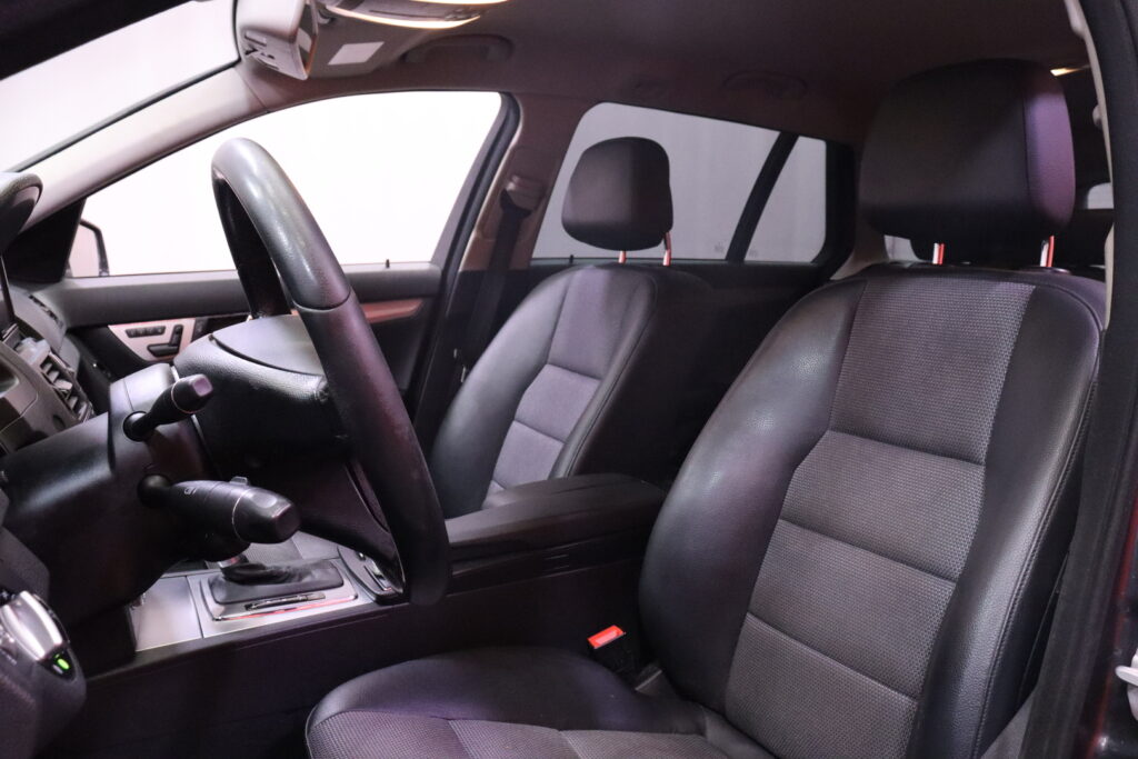 Mercedes-Benz - C - 320 CDI // Myydään huutokaupat.com / Mercedes-Benz - C - 320 CDI // Myydään huutokaupat.com / - Farmari