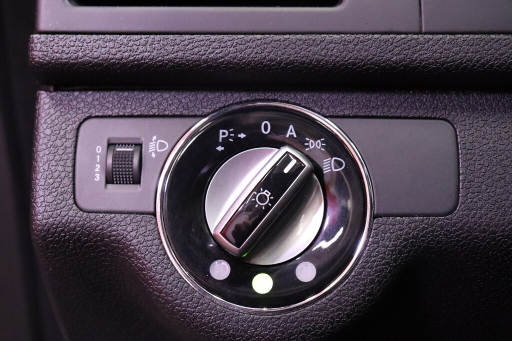 tuotekuva-Mercedes-Benz-C-RTP-551-2026-02-23-144817-16 tuotekuva-Mercedes-Benz-C-RTP-551-2026-02-23-144817-16