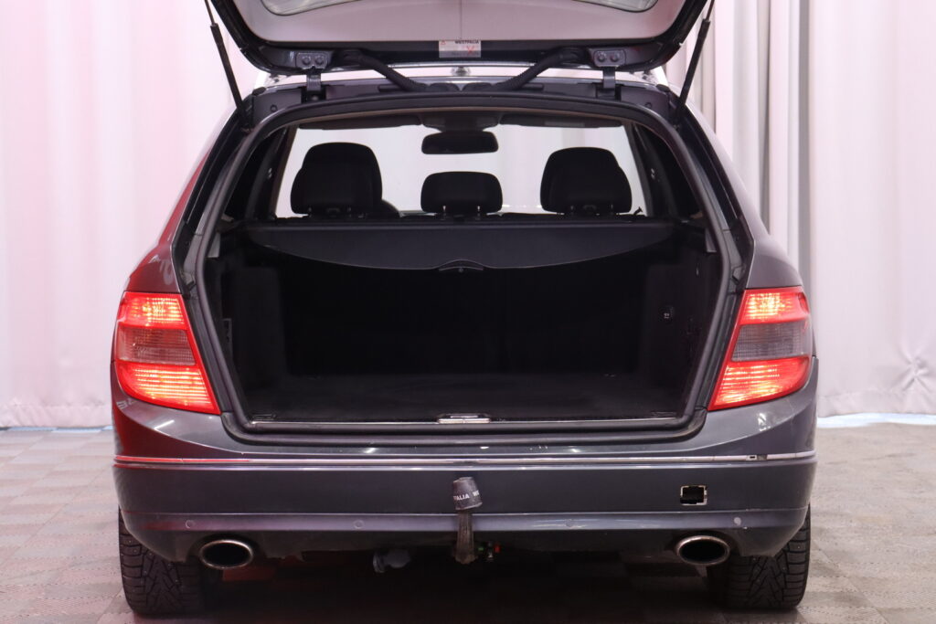 Mercedes-Benz - C - 320 CDI // Myydään huutokaupat.com / Mercedes-Benz - C - 320 CDI // Myydään huutokaupat.com / - Farmari