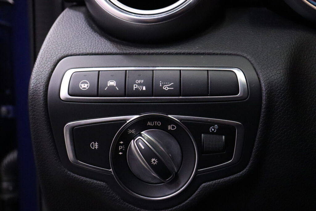 tuotekuva-Mercedes-Benz-C-ZON-988-2026-02-19-140103-20 tuotekuva-Mercedes-Benz-C-ZON-988-2026-02-19-140103-20