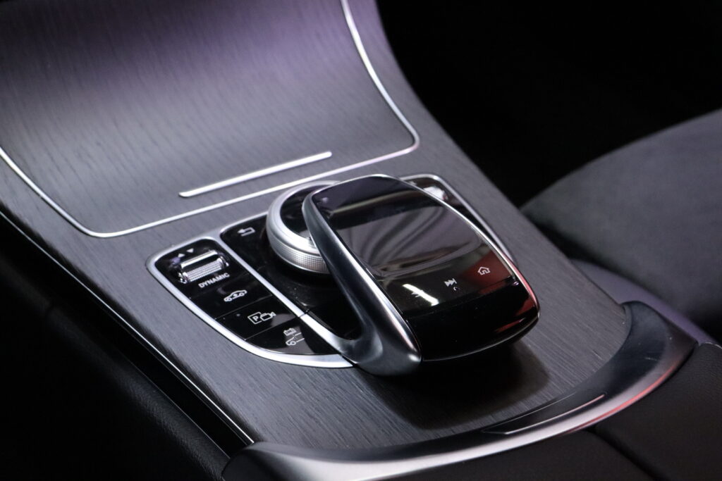 tuotekuva-Mercedes-Benz-C-ZON-988-2026-02-19-140103-33 tuotekuva-Mercedes-Benz-C-ZON-988-2026-02-19-140103-33