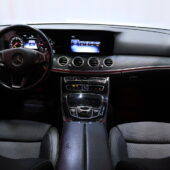 Mercedes-Benz - E - 220 d A Business Avantgarde - Sedan