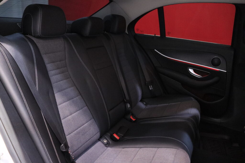 tuotekuva-Mercedes-Benz-E-BUZ-215-2026-02-05-112503-27 tuotekuva-Mercedes-Benz-E-BUZ-215-2026-02-05-112503-27