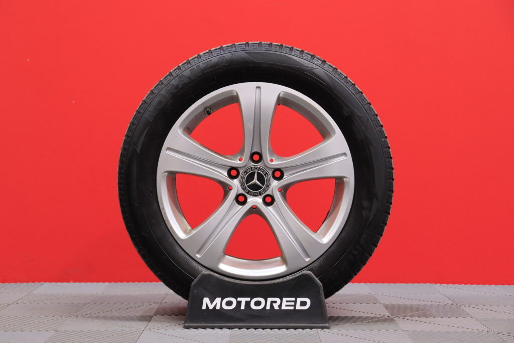 tuotekuva-Mercedes-Benz-E-BUZ-215-2026-02-05-112503-29 tuotekuva-Mercedes-Benz-E-BUZ-215-2026-02-05-112503-29