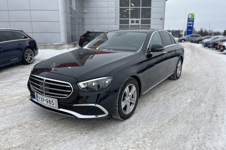 Mercedes-Benz - E - 220 d 4MATIC A Business Avantgarde / 1.om Suomi-auto / Merkkihuollot / Distronic+ / Multibeam / 360° / Keyless / Widescreen / - Sedan