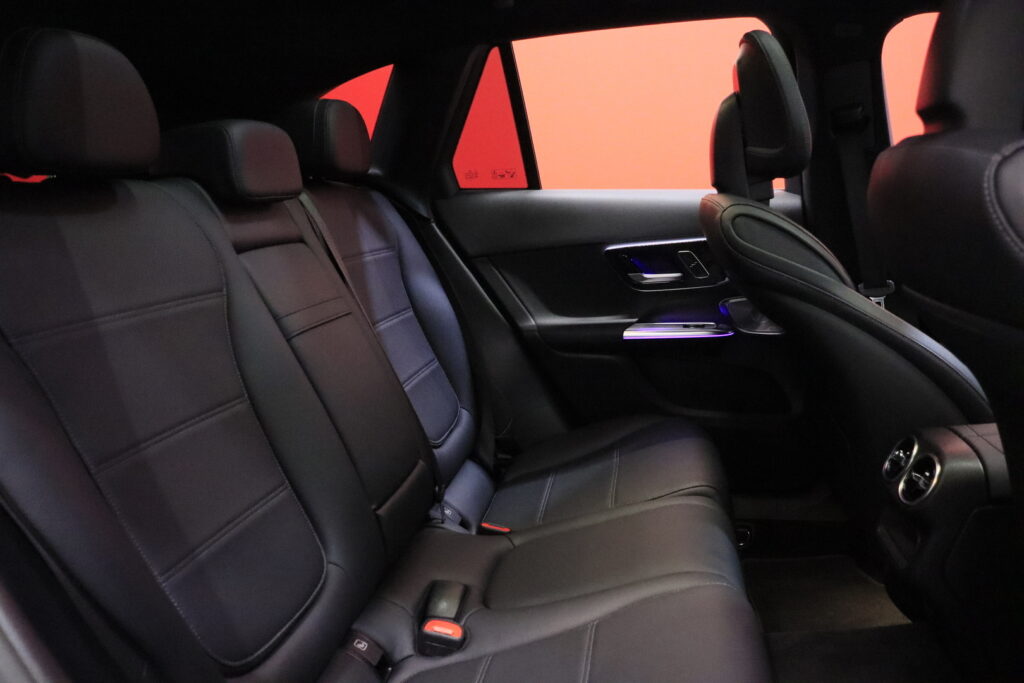 tuotekuva-Mercedes-Benz-GLC-FSB-735-2026-02-24-105008-27 tuotekuva-Mercedes-Benz-GLC-FSB-735-2026-02-24-105008-27