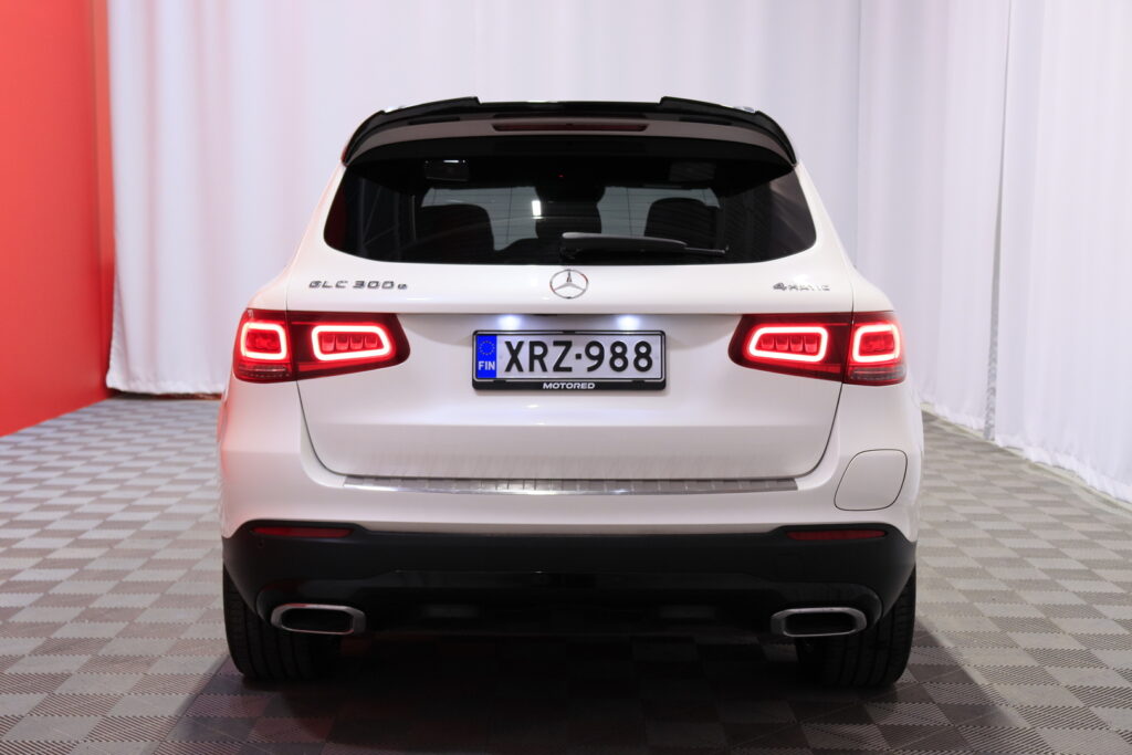 Mercedes-Benz - GLC - 300e 4matic A Business EQ power Mercedes-Benz - GLC - 300e 4matic A Business EQ power - Maastoauto