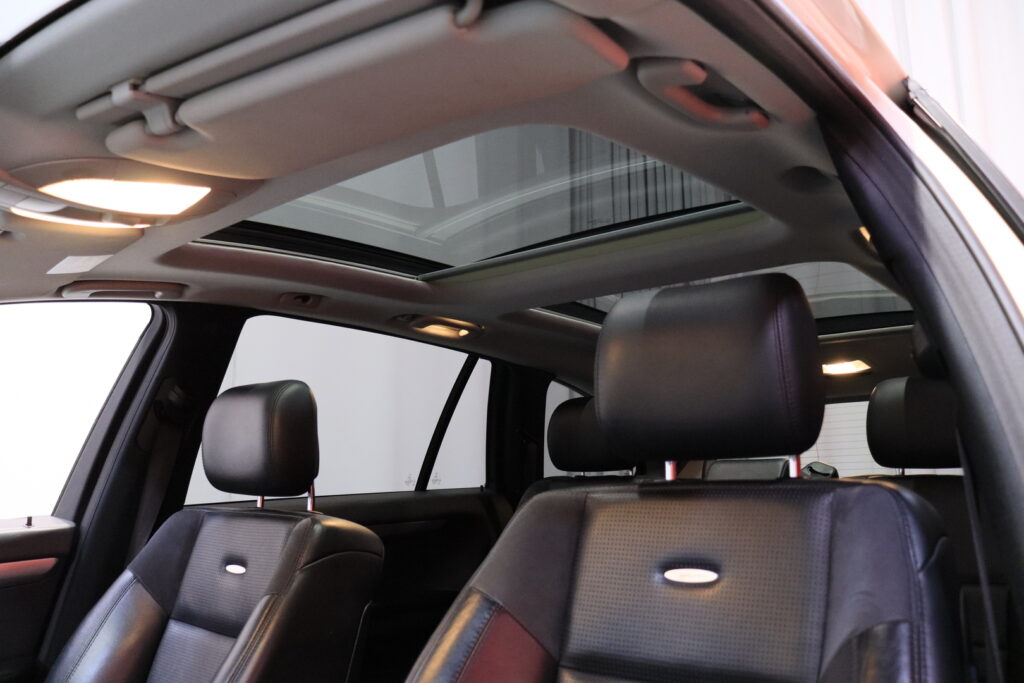 Mercedes-Benz - R - 350 CDI 4MATIC L Farmari Mercedes-Benz - R - 350 CDI 4MATIC L Farmari - Farmari