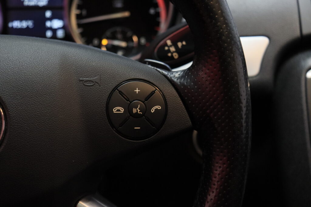 tuotekuva-Mercedes-Benz-R-FNS-136-2026-02-24-181136-26 tuotekuva-Mercedes-Benz-R-FNS-136-2026-02-24-181136-26