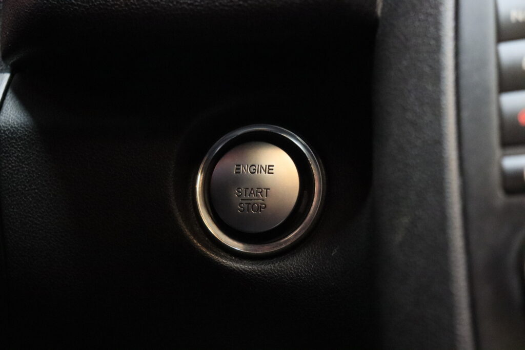 tuotekuva-Mercedes-Benz-R-FNS-136-2026-02-24-181136-30 tuotekuva-Mercedes-Benz-R-FNS-136-2026-02-24-181136-30