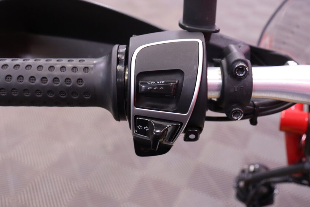 Moto Guzzi - V85 - TT // 1.OM Suomi-pyörä / Huoltokirja / 3x Laukut // Moto Guzzi - V85 - TT // 1.OM Suomi-pyörä / Huoltokirja / 3x Laukut // - Moottoripyörä