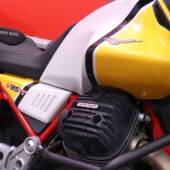 Moto Guzzi - V85 - TT // 1.OM Suomi-pyörä / Huoltokirja / 3x Laukut // - Moottoripyörä