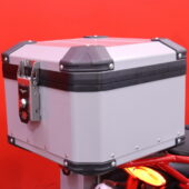 Moto Guzzi - V85 - TT // 1.OM Suomi-pyörä / Huoltokirja / 3x Laukut // - Moottoripyörä