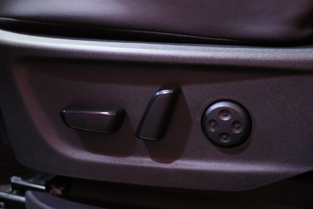 Nissan - Ariya - 87kWh Evolve 2WD 22kw Nissan - Ariya - 87kWh Evolve 2WD 22kw - Maastoauto