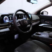 Nissan - Ariya - 87kWh Evolve 2WD 22kw - Maastoauto