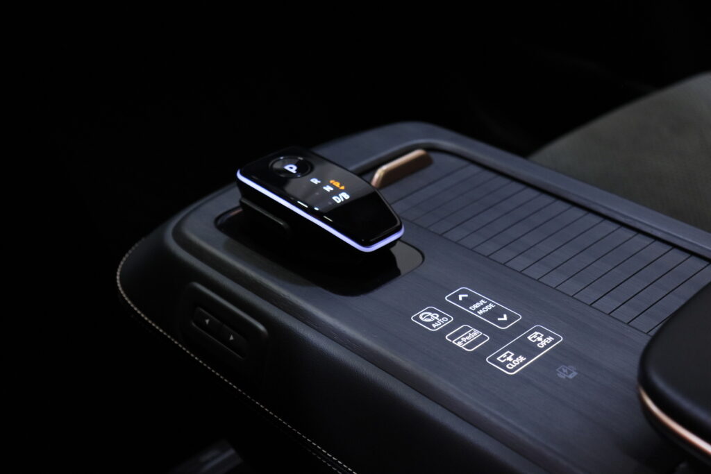 tuotekuva-Nissan-Ariya-ZPN-176-2026-02-25-130604-31 tuotekuva-Nissan-Ariya-ZPN-176-2026-02-25-130604-31