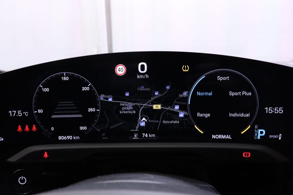 tuotekuva-Porsche-Taycan-MPC-746-2026-02-10-102603-26 tuotekuva-Porsche-Taycan-MPC-746-2026-02-10-102603-26