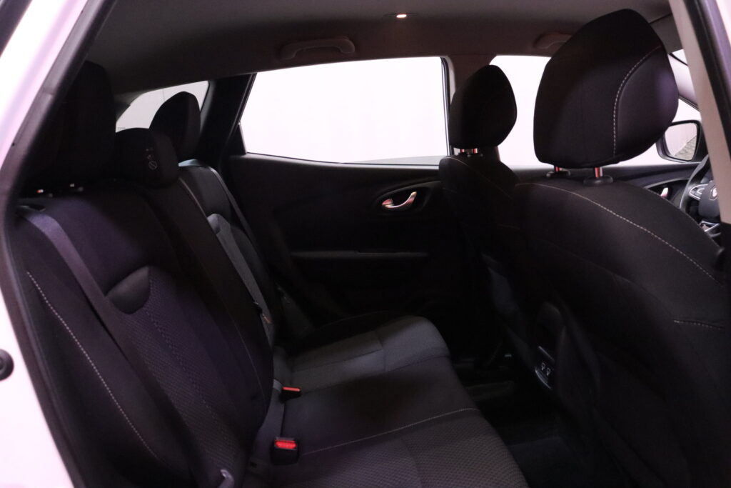 Renault - Kadjar - TCe 140 EDC7-aut Zen // 1.om Suomi-Auto / Vetokoukku / Lohkolämmitin / Navi / Digimittaristo // Renault - Kadjar - TCe 140 EDC7-aut Zen // 1.om Suomi-Auto / Vetokoukku / Lohkolämmitin / Navi / Digimittaristo // - Maastoauto