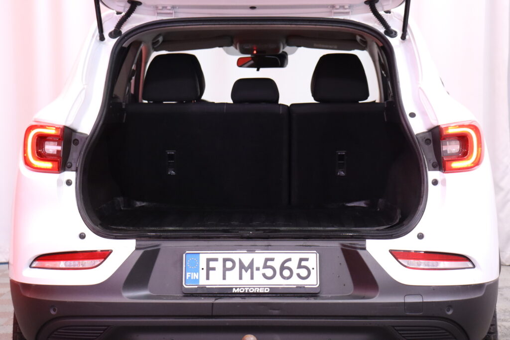 Renault - Kadjar - TCe 140 EDC7-aut Zen // 1.om Suomi-Auto / Vetokoukku / Lohkolämmitin / Navi / Digimittaristo // Renault - Kadjar - TCe 140 EDC7-aut Zen // 1.om Suomi-Auto / Vetokoukku / Lohkolämmitin / Navi / Digimittaristo // - Maastoauto