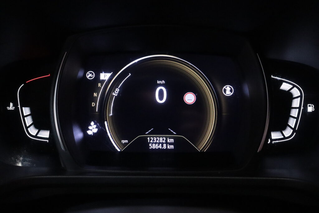 tuotekuva-Renault-Kadjar-FPM-565-2026-02-02-152504-18 tuotekuva-Renault-Kadjar-FPM-565-2026-02-02-152504-18