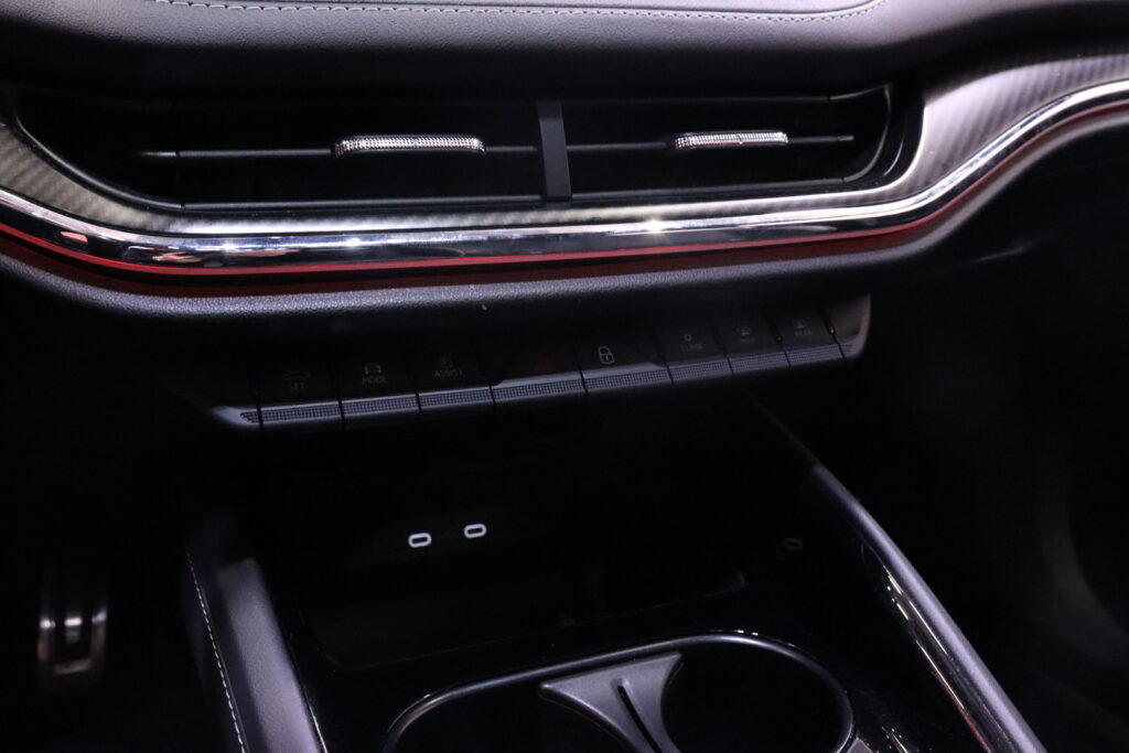 tuotekuva-Skoda-Enyaq-RVC-619-2026-02-26-171102-26 tuotekuva-Skoda-Enyaq-RVC-619-2026-02-26-171102-26