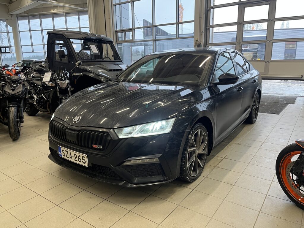 Skoda - Octavia - 1,4 TSI PHEV RS iV DSG Autom. - Sedan