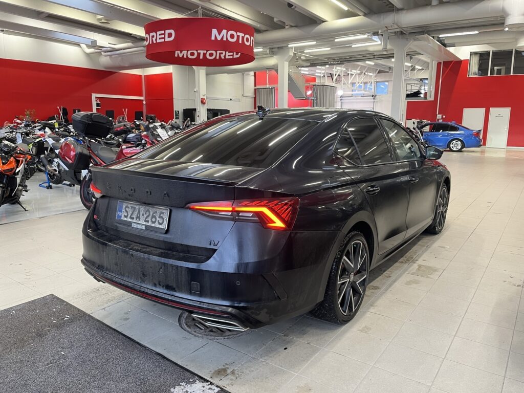 Skoda - Octavia - 1,4 TSI PHEV RS iV DSG Autom. Skoda - Octavia - 1,4 TSI PHEV RS iV DSG Autom. - Sedan