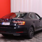 Skoda - Superb - 1,4 TSI PHEV L&K iV DSG Autom. // Suomi-Auto! / ACC / Webasto / Matrix LED / Panorama / Digimittari // - Sedan