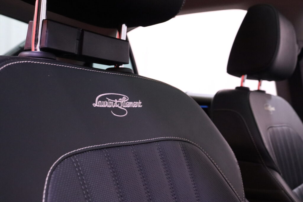 Skoda - Superb - 1,4 TSI PHEV L&K iV DSG Autom. // Suomi-Auto! / ACC / Webasto / Matrix LED / Panorama / Digimittari // Skoda - Superb - 1,4 TSI PHEV L&K iV DSG Autom. // Suomi-Auto! / ACC / Webasto / Matrix LED / Panorama / Digimittari // - Sedan