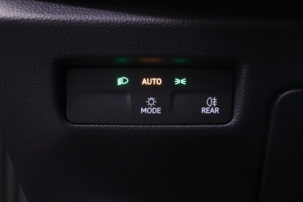 tuotekuva-Skoda-Superb-KVV-233-2026-02-17-123503-19 tuotekuva-Skoda-Superb-KVV-233-2026-02-17-123503-19