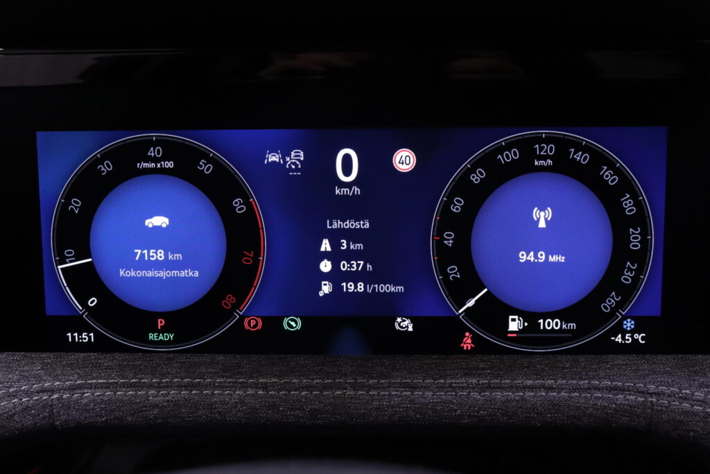 tuotekuva-Skoda-Superb-KVV-233-2026-02-17-123503-21 tuotekuva-Skoda-Superb-KVV-233-2026-02-17-123503-21