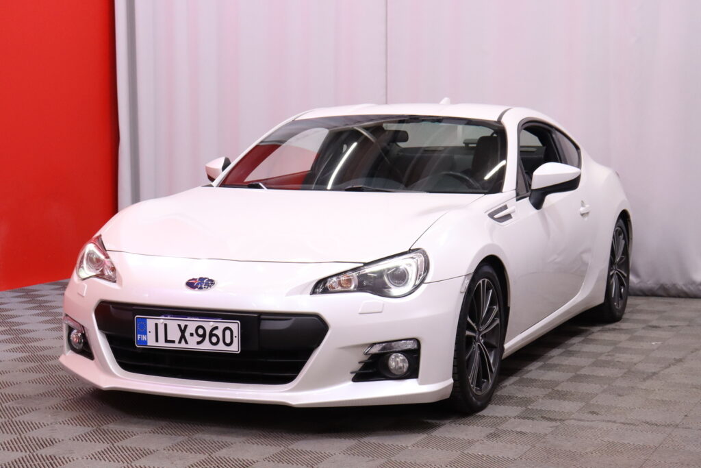 Subaru - BRZ - 6MT // Suomi-auto / K-Sport alusta / Invidia putkisto / Nardi-ratti / Subaru - BRZ - 6MT // Suomi-auto / K-Sport alusta / Invidia putkisto / Nardi-ratti / - Coupe