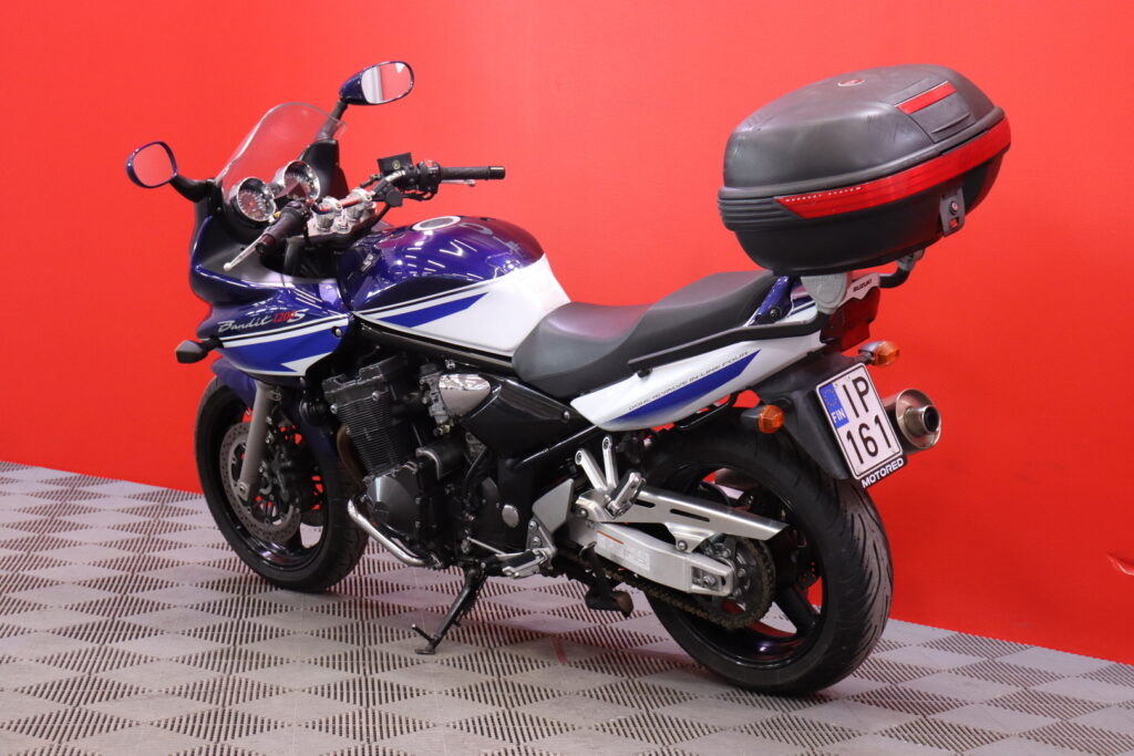 Suzuki - GSF - 1200 S Bandit // Huoltokirja / Takalaukku / Maltilliset kilometrit! // Suzuki - GSF - 1200 S Bandit // Huoltokirja / Takalaukku / Maltilliset kilometrit! // - Moottoripyörä