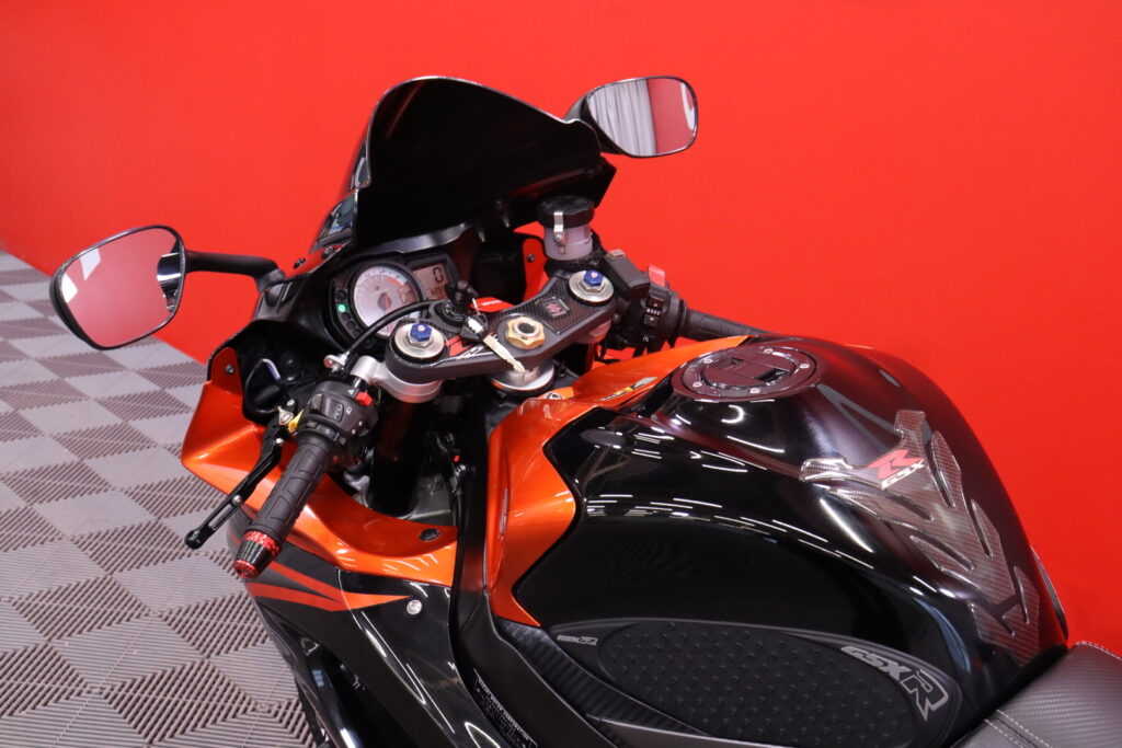 Suzuki - GSX-R - 750 // Juuri saapunut! // Suzuki - GSX-R - 750 // Juuri saapunut! // - Moottoripyörä