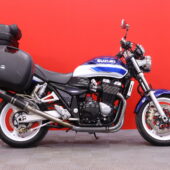 Suzuki - GSX - 1400 // Huoltokirja / 2-OM Suomi-pyörä / Devil / 3x-laukut // - Moottoripyörä