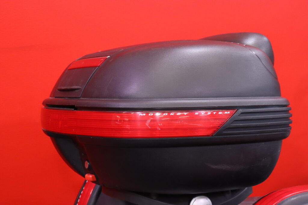 Suzuki - GSX - 1400 // Huoltokirja / 2-OM Suomi-pyörä / Devil / 3x-laukut // Suzuki - GSX - 1400 // Huoltokirja / 2-OM Suomi-pyörä / Devil / 3x-laukut // - Moottoripyörä