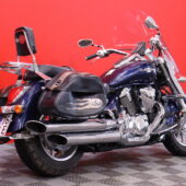 Suzuki - INTRUDER - C1800R // Juuri saapunut! / Huoltokirja / Sivulaukut / Vetokoukku / Sissy // - Moottoripyörä