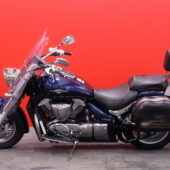 Suzuki - INTRUDER - C1800R // Juuri saapunut! / Huoltokirja / Sivulaukut / Vetokoukku / Sissy // - Moottoripyörä