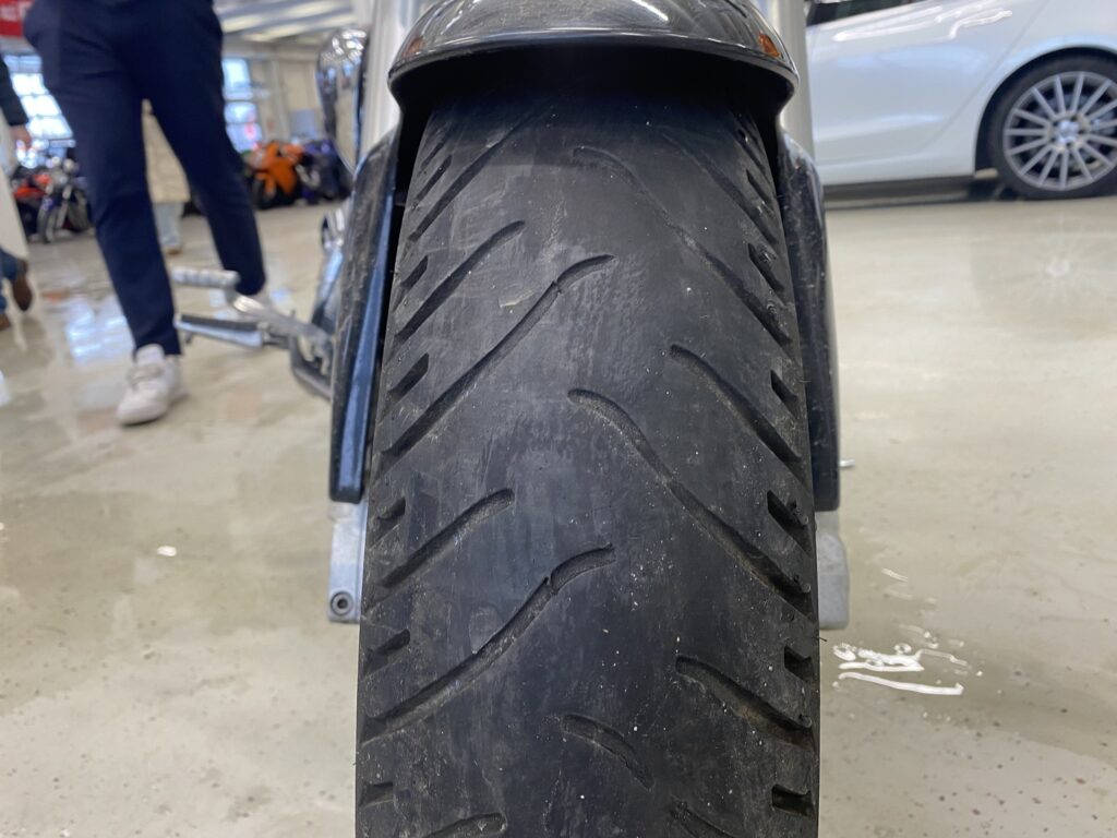 Suzuki - INTRUDER - M1800R // Juuri saapunut / Huoltokirja / Sivulaukut / Sissybar / Suomi-Pyörä // Suzuki - INTRUDER - M1800R // Juuri saapunut / Huoltokirja / Sivulaukut / Sissybar / Suomi-Pyörä // - Moottoripyörä