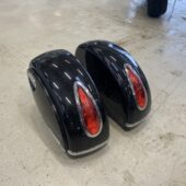 Suzuki - INTRUDER - M1800R // Juuri saapunut / Huoltokirja / Sivulaukut / Sissybar / Suomi-Pyörä // - Moottoripyörä