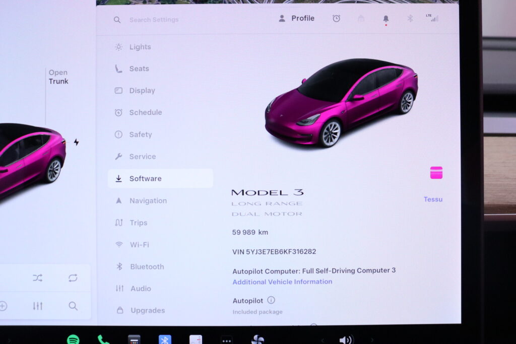 tuotekuva-Tesla-Model-3-CMU-130-2026-02-19-133103-22 tuotekuva-Tesla-Model-3-CMU-130-2026-02-19-133103-22