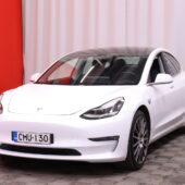 Tesla - Model 3 - Long Range Dual Motor AWD // Autopilot / Premium audio / Lasikatto / Muistipenkki / Kamera / - Sedan